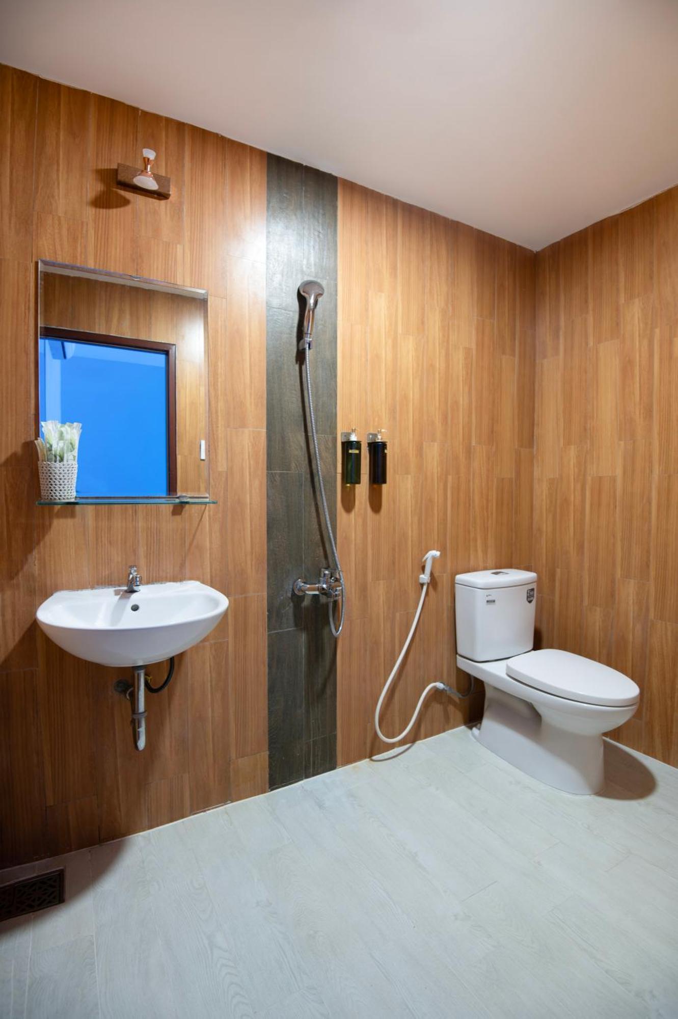 Bungalow Hotel Chi Khu Co Ong Buitenkant foto