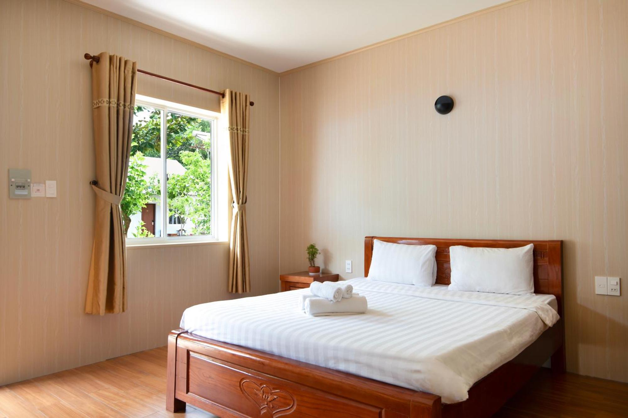 Bungalow Hotel Chi Khu Co Ong Buitenkant foto