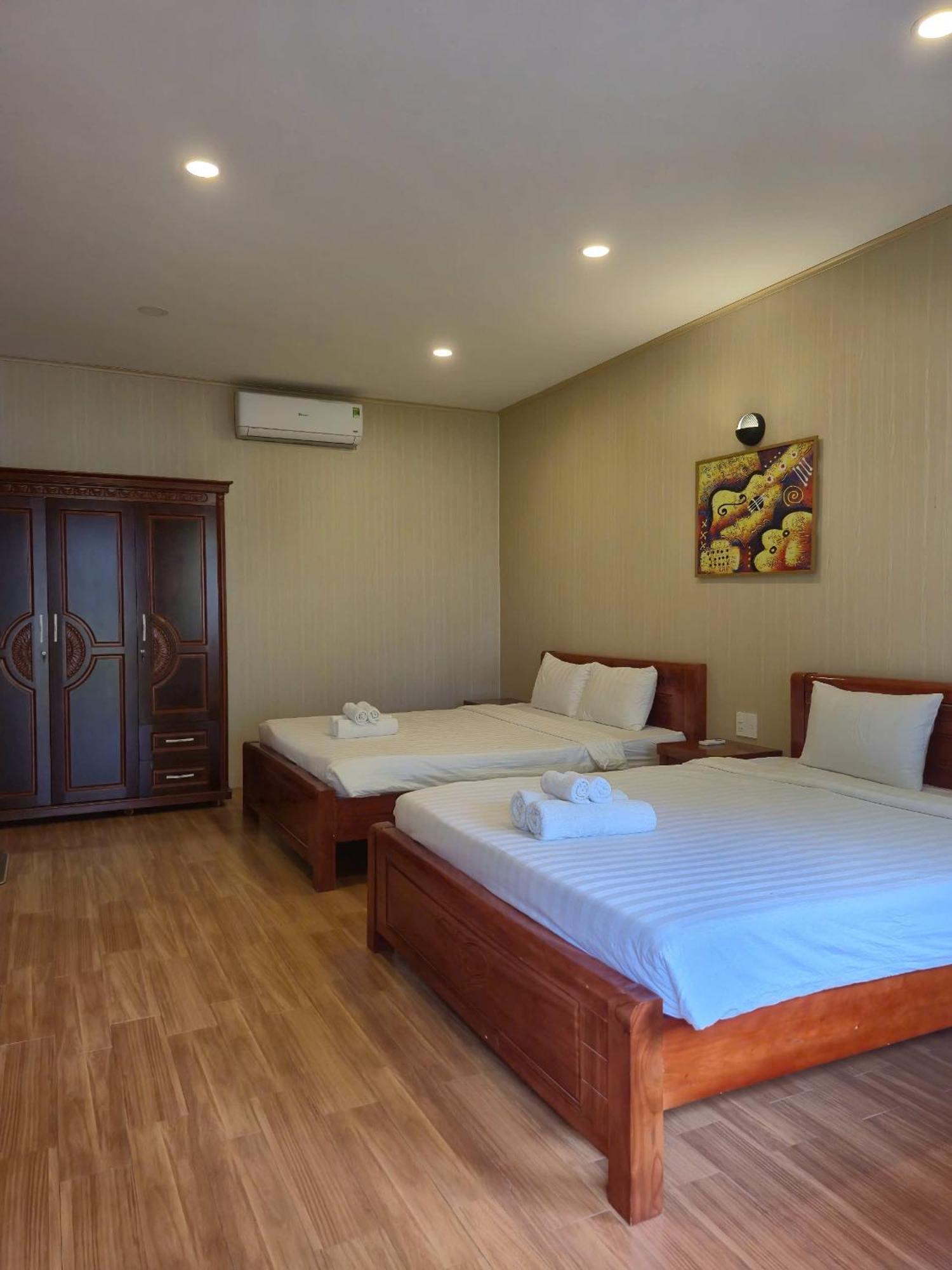 Bungalow Hotel Chi Khu Co Ong Buitenkant foto